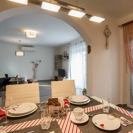 Apartment Milovanovic