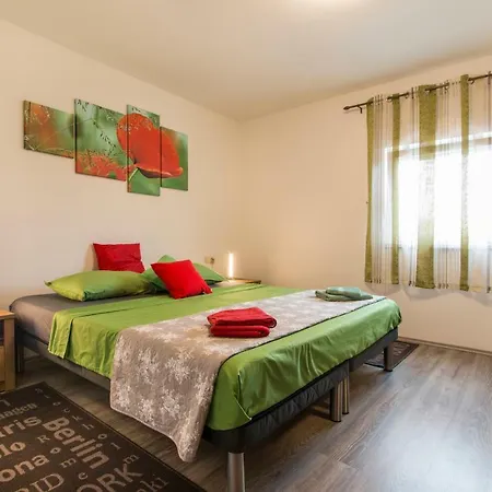 Apartment Milovanovic
