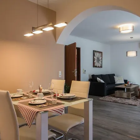 Milovanovic Apartment *