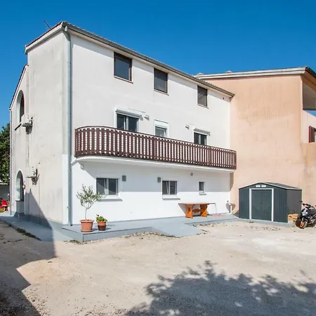 Milovanovic * Rovinj